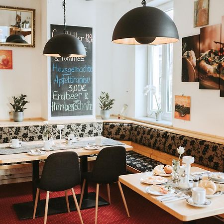 Restaurant Gaestehaus Feldkirchen Feldkirchen bei Graz Dış mekan fotoğraf