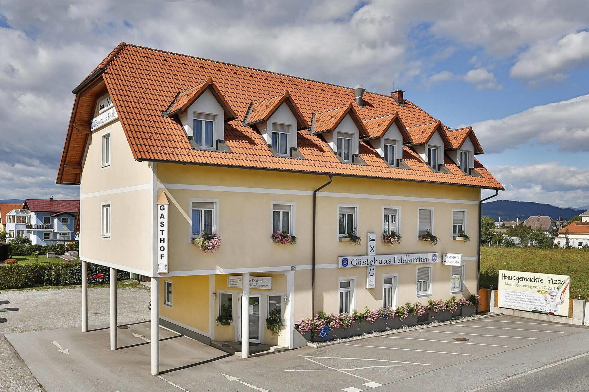 Restaurant Gaestehaus Feldkirchen Feldkirchen bei Graz Dış mekan fotoğraf